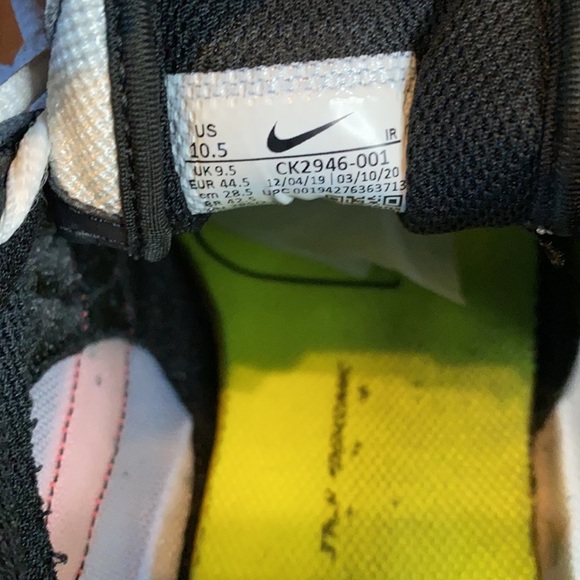 Nike Air Zoom Division Sneakers Size 10.5 - Picture 9 of 9